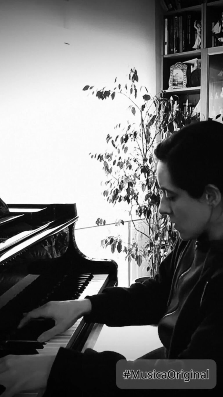 Instagram post from belenvivesmusic. This post is in position 3.